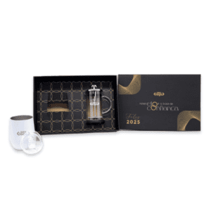 Kit French Press com caneca personalizada, ideal para presentes corporativos elegantes