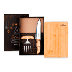 Kit churrasco premium com tábua de bambu, faca e garfo personalizados, ideal para brindes empresariais